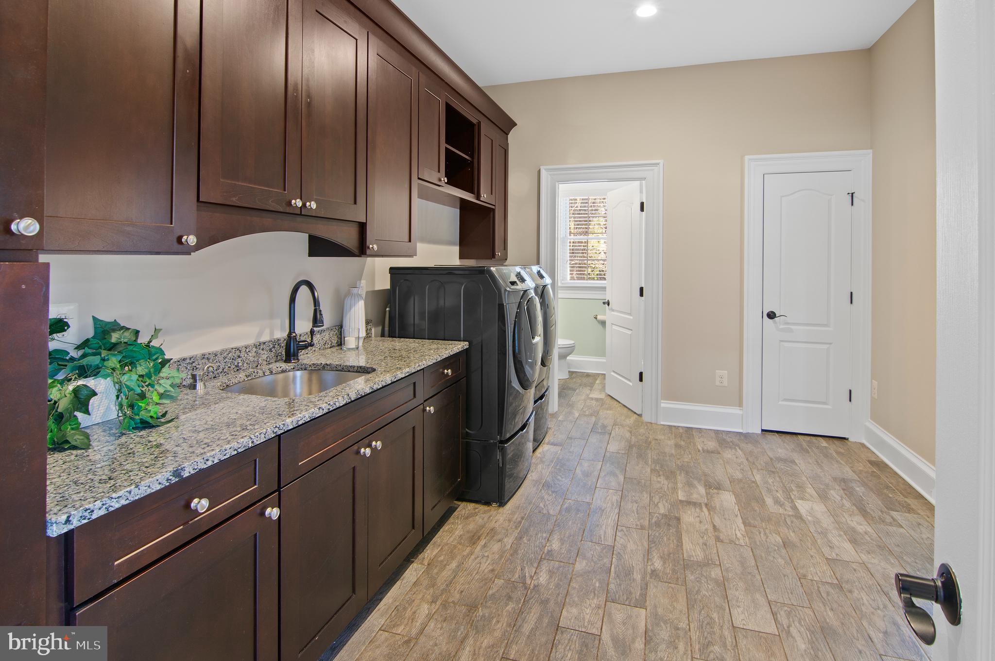 5715 Roland Avenue Baltimore, MD 21210 - Photo 22 of 60