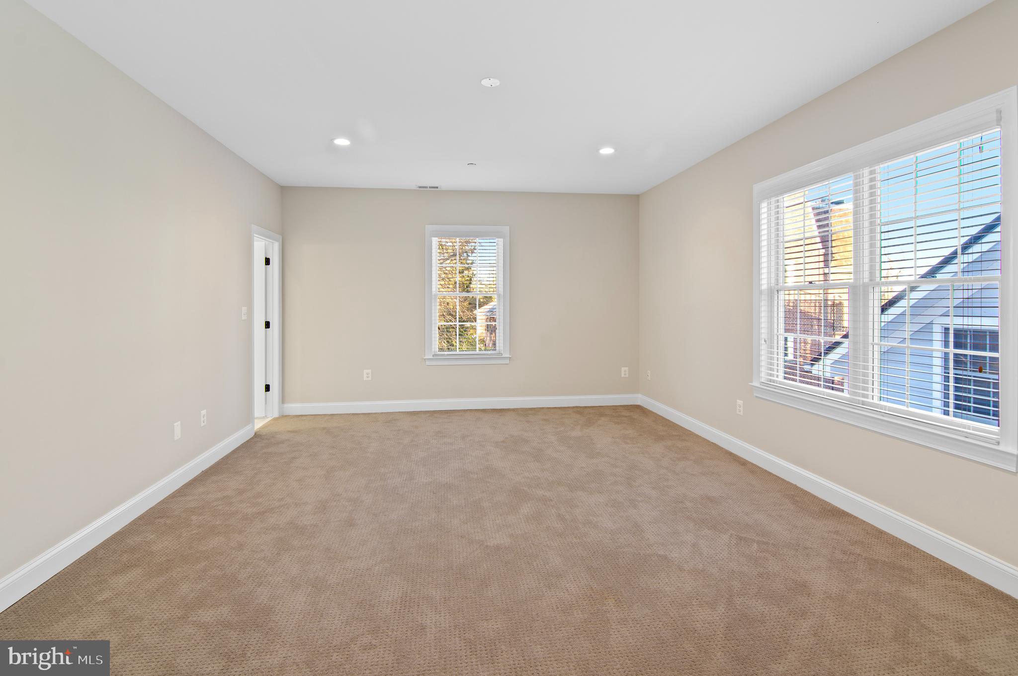 5715 Roland Avenue Baltimore, MD 21210 - Photo 42 of 60
