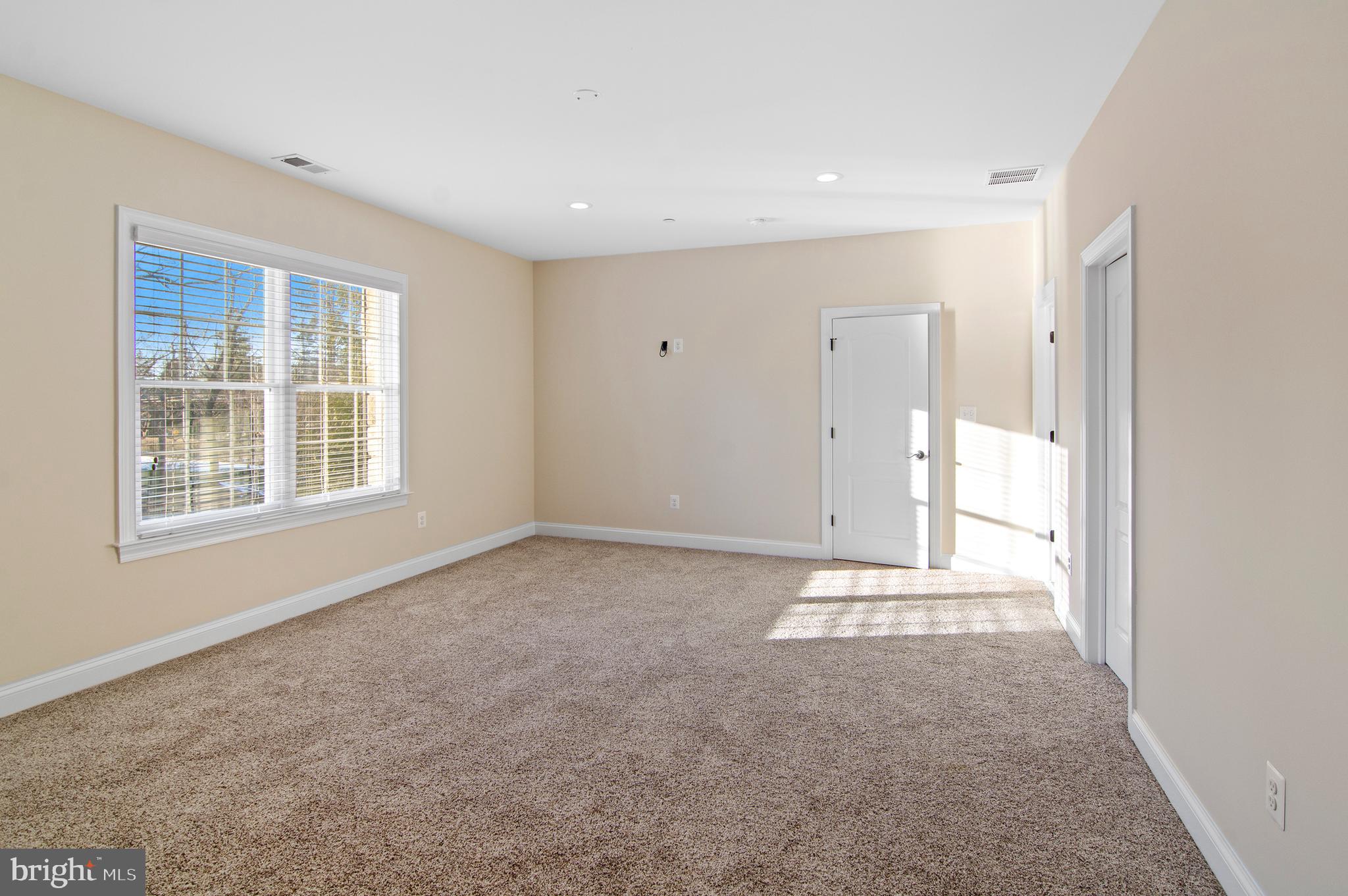 5715 Roland Avenue Baltimore, MD 21210 - Photo 45 of 60
