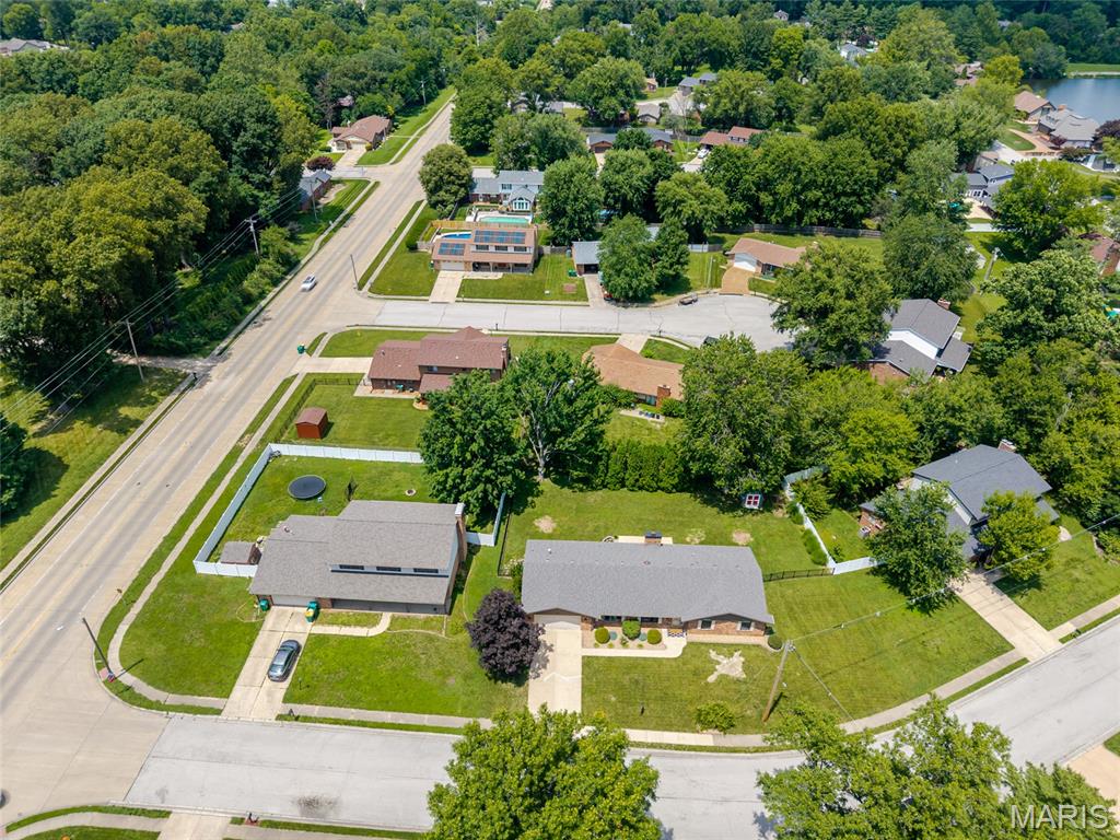 803 Indian Springs Road O'Fallon, IL 62269 - Photo 4 of 46