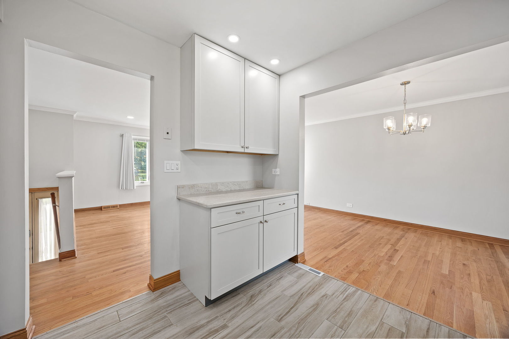 588 Kohley Road Lisle, IL 60532 - Photo 7 of 34 Gallery Image 7