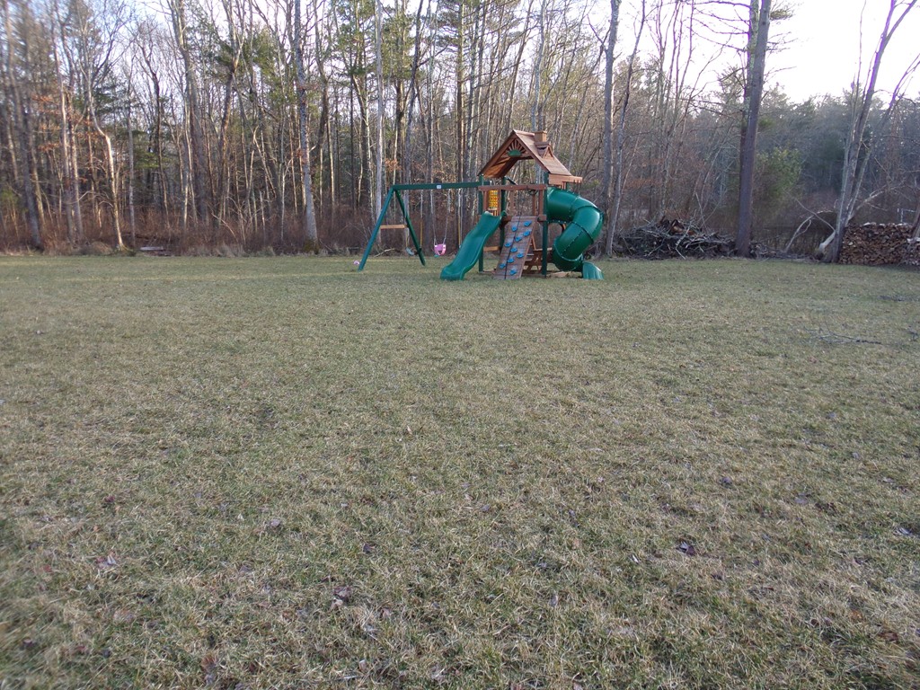84 Peckham Road Acushnet, MA 02743 - Photo 7 of 23 Gallery Image 7