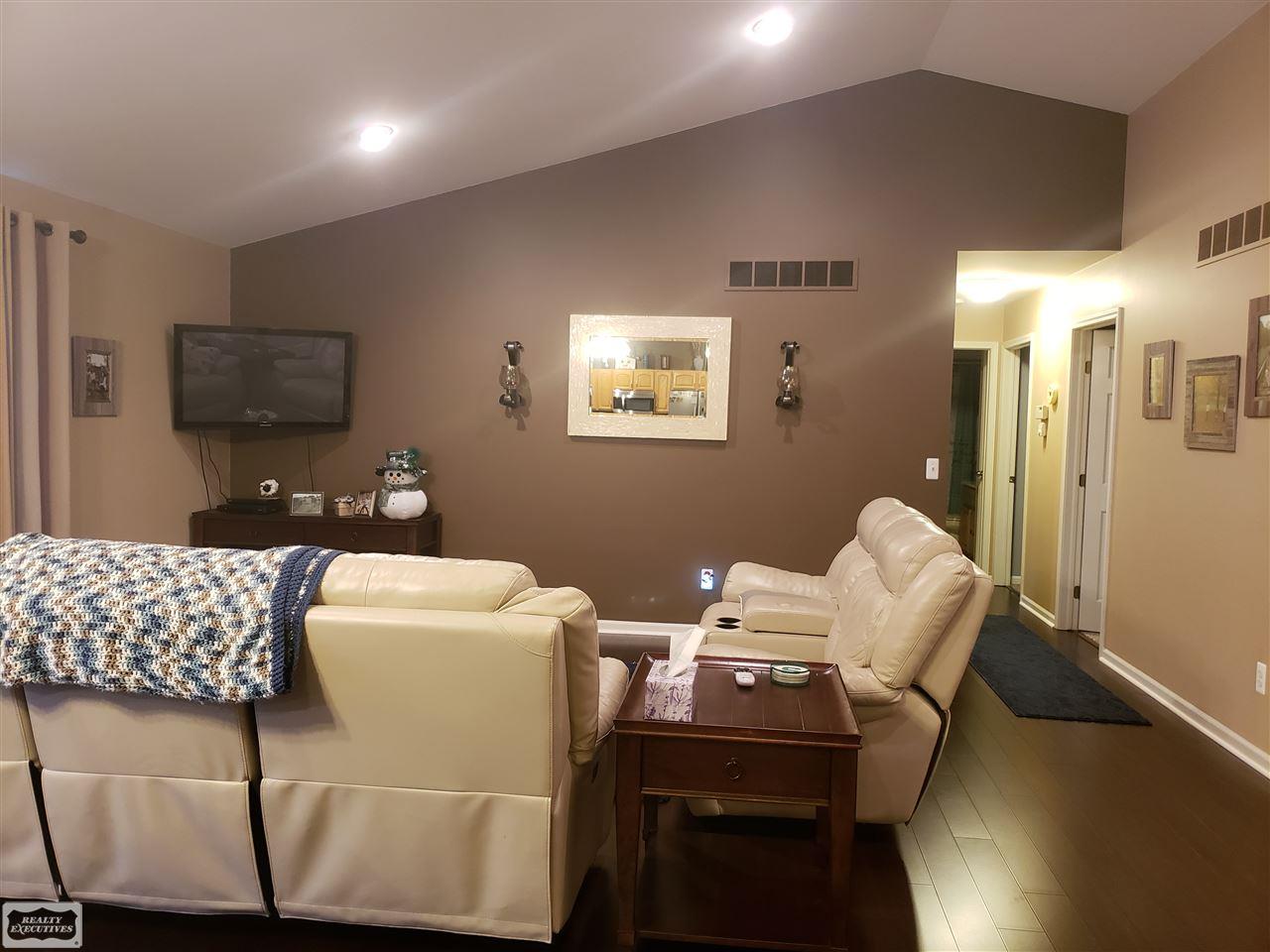 2484 Riley Center Road Memphis, MI 48041 - Photo 3 of 25 31366691-2.JPG