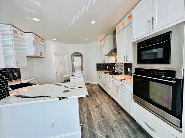 $2,850 | 901 Bethpage Drive, Hutto, TX 78634