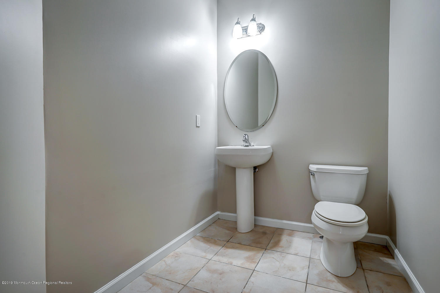 14 Stuyvesant Road Brick, NJ 08723 - Photo 14 of 32 a bathroom with a toilet and a sink
