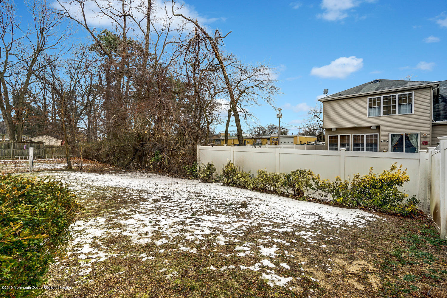 14 Stuyvesant Road Brick, NJ 08723 - Photo 30 of 32 a pathway of a house with a yard
