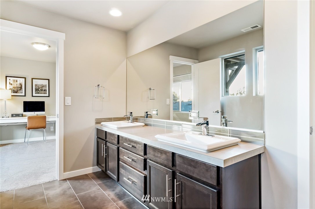 712 South 23rd Street Renton, WA 98055 - Photo 16 of 25