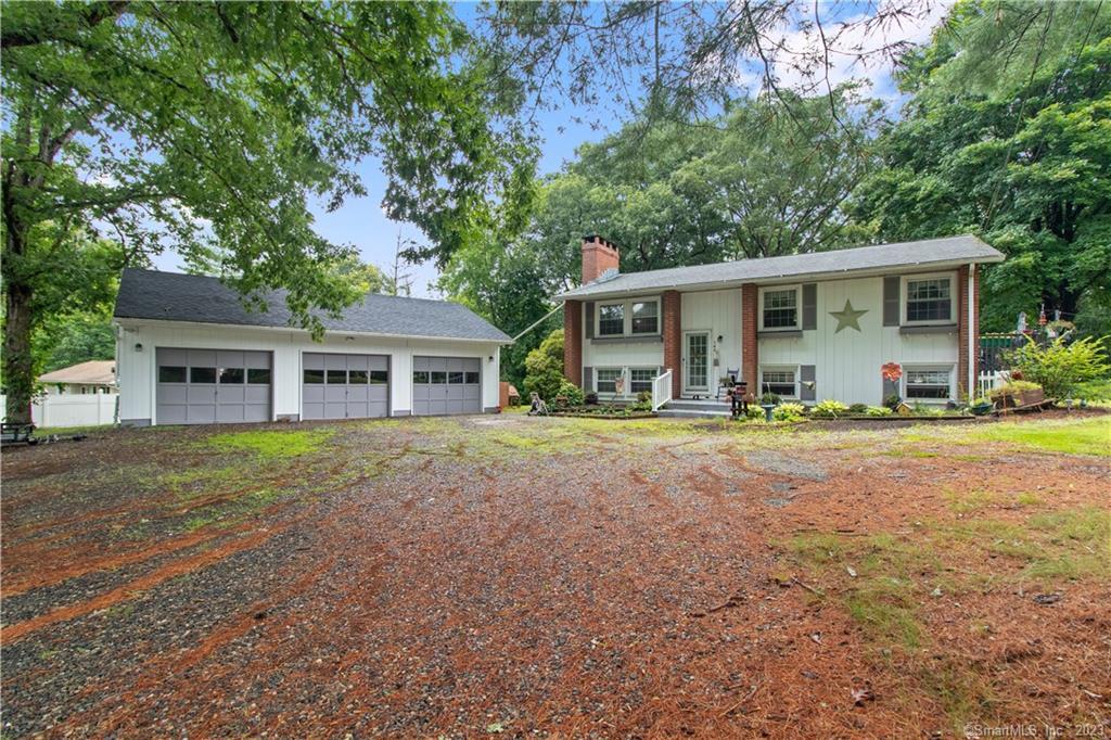 144 Pickett Road Plainfield, CT 06374 - Photo 1 of 1 Gallery Image 1