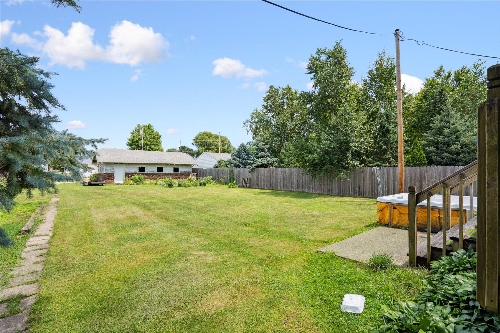 614 Main Street Lowden, IA 52255 - Photo 17 of 22 Gallery Image 17