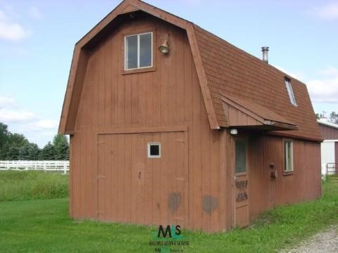 74650 Memphis Ridge Road Richmond, MI 48062 - Photo 8 of 10 653659-7.JPG
