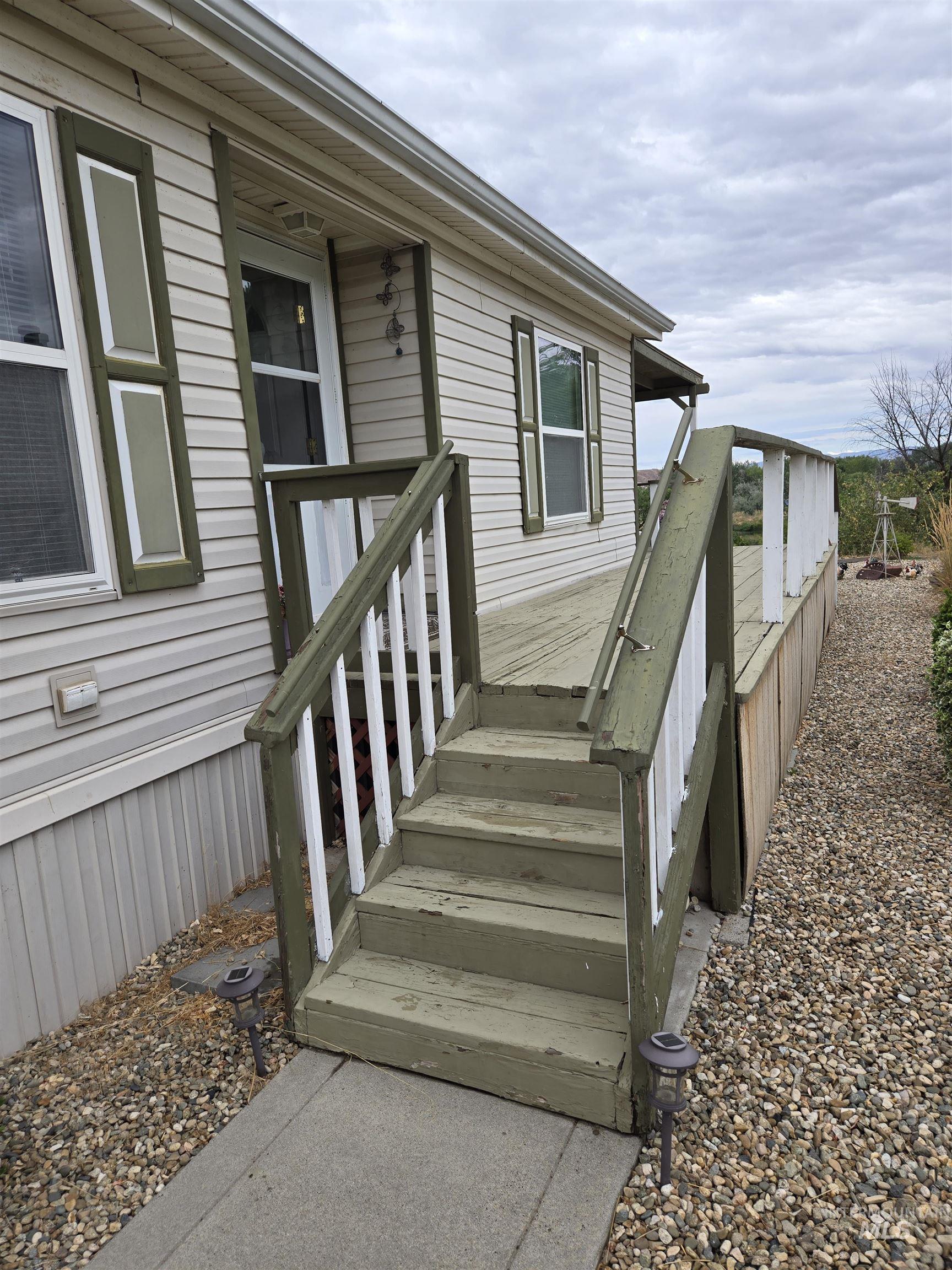 2750 Alden Road, Unit 37 Fruitland, ID 83619 - Photo 6 of 30 Doorway to property featuring a deck