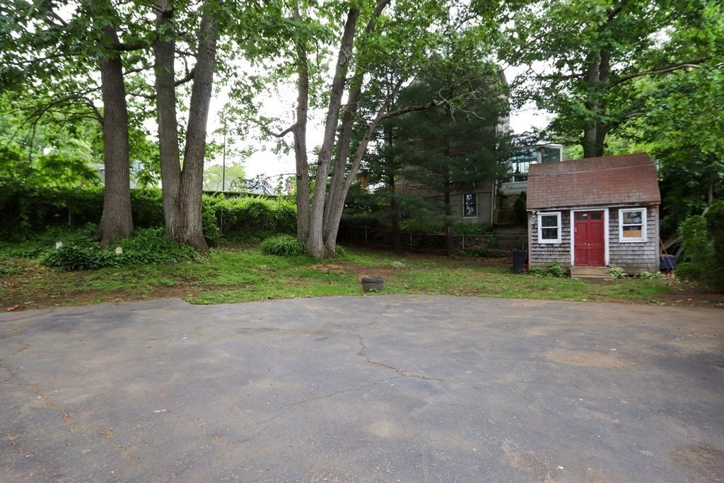 15 Searle Road Boston, MA 02132 - Photo 23 of 27