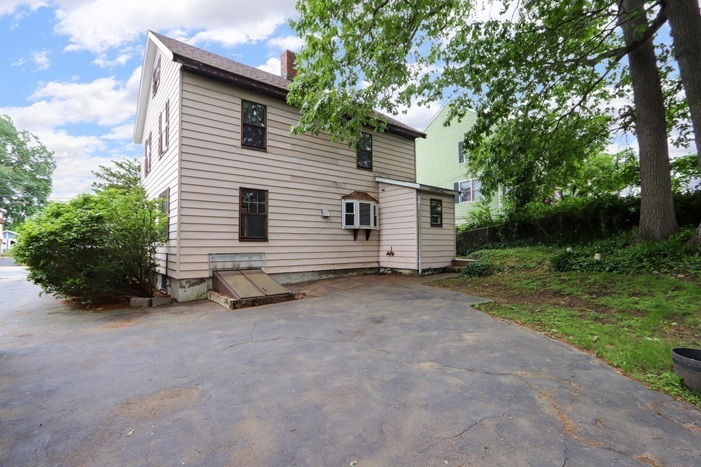 15 Searle Road Boston, MA 02132 - Photo 25 of 27