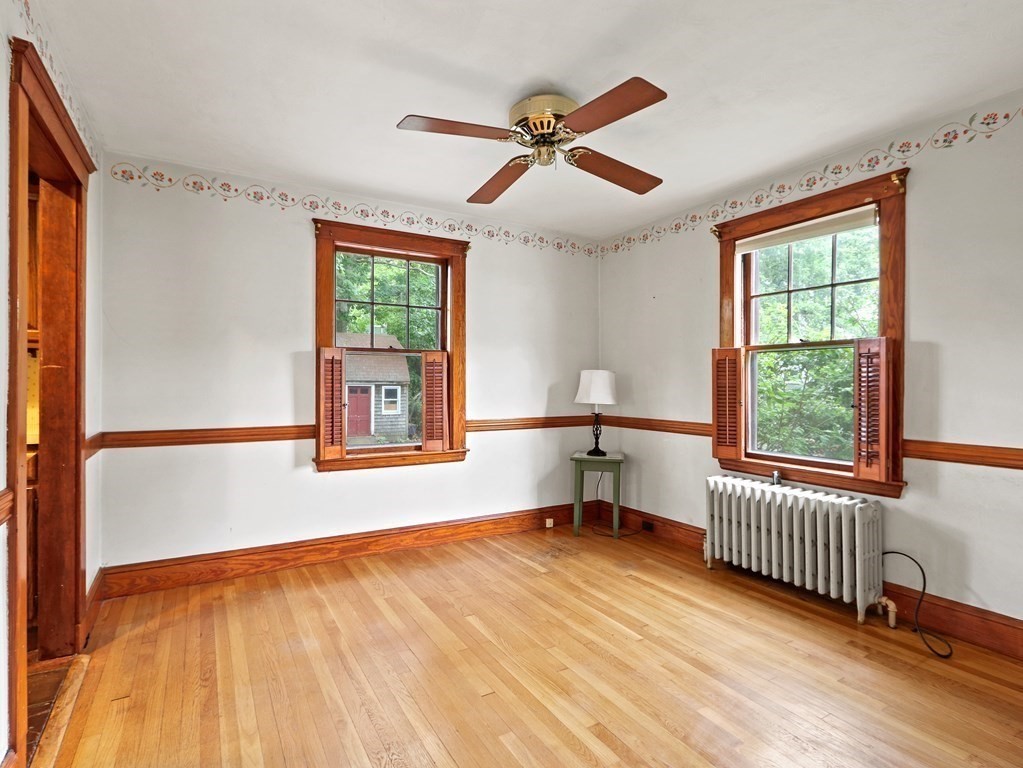 15 Searle Road Boston, MA 02132 - Photo 7 of 27