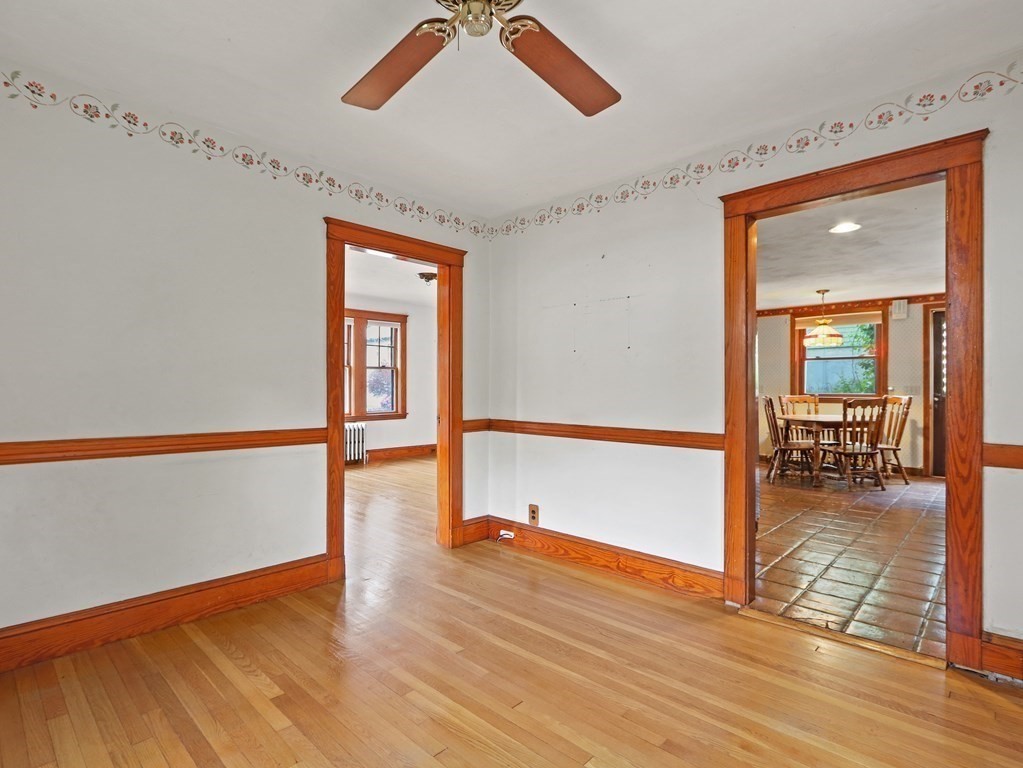 15 Searle Road Boston, MA 02132 - Photo 8 of 27