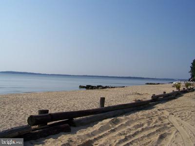 12424 Hisperia Road Lusby, MD 20657 - Photo 48 of 50 Seahorse beach