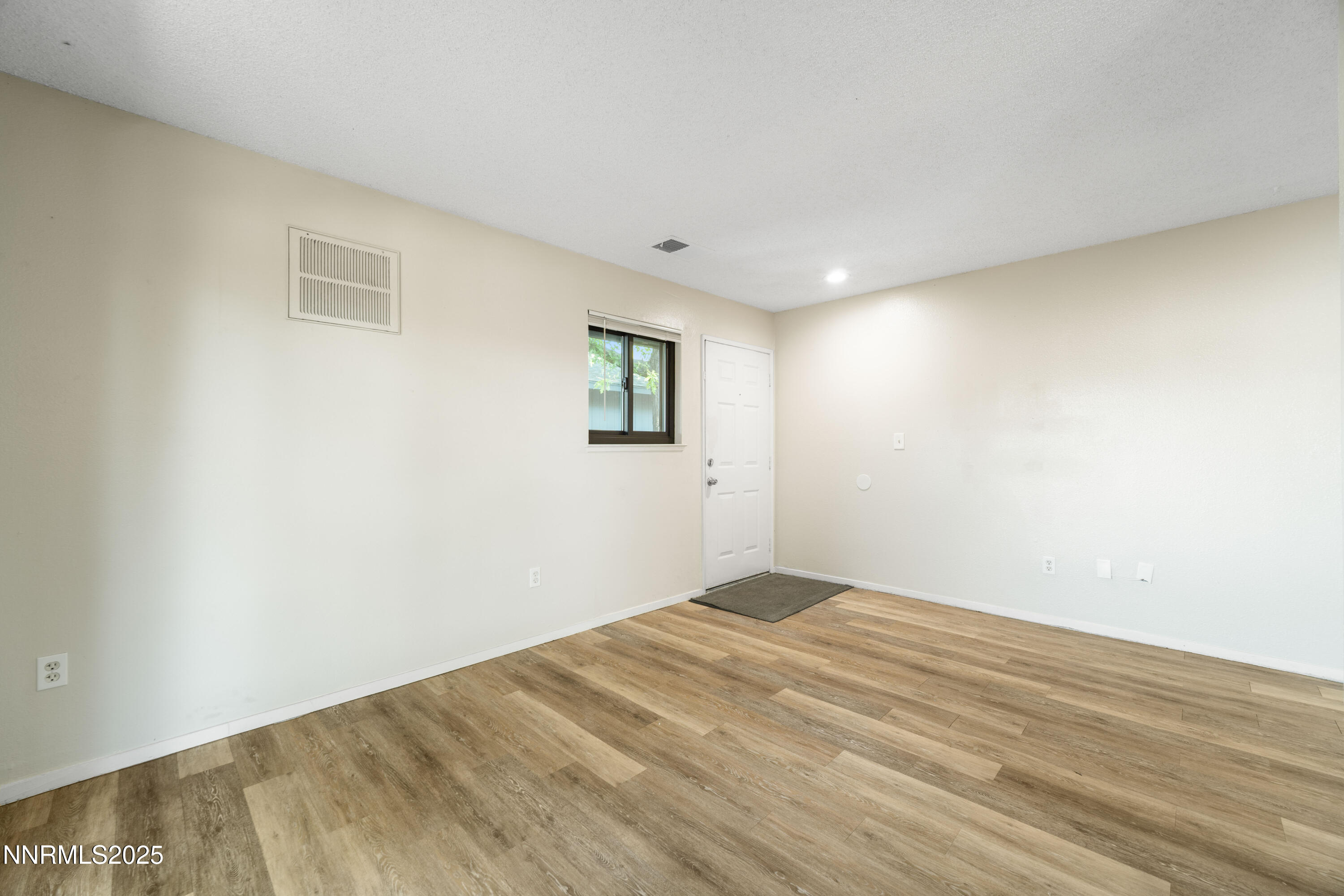 2229 Kietzke Lane, Unit G Reno, NV 89502 - Photo 6 of 9 a view of empty room