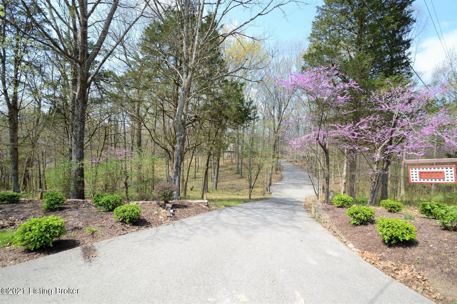 17202 Creek Ridge Road Louisville, KY 40245 - Photo 7 of 79 5