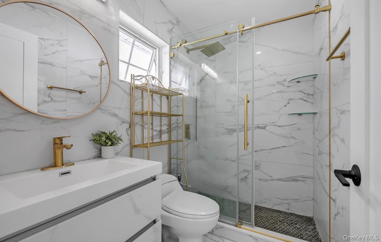 69 Candy Lane Syosset, NY 11791 - Photo 17 of 38