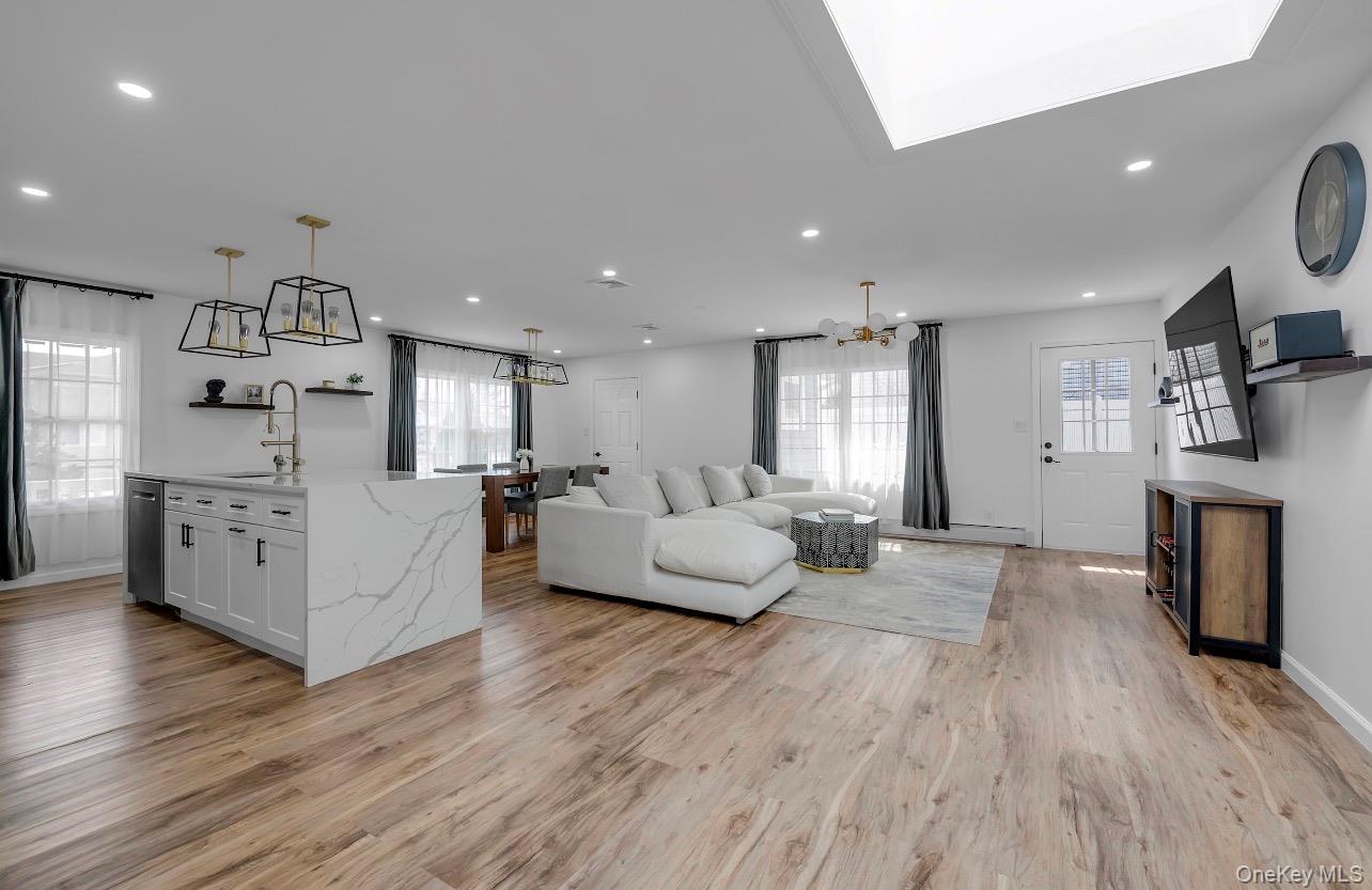 69 Candy Lane Syosset, NY 11791 - Photo 7 of 38
