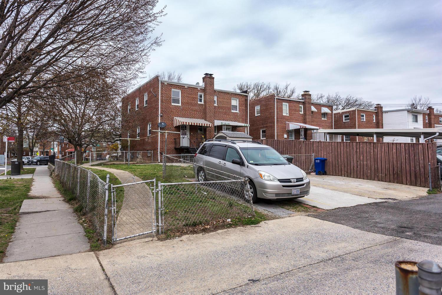 457 Riggs Road Northeast Washington, DC 20011 - Photo 12 of 12 Parking
