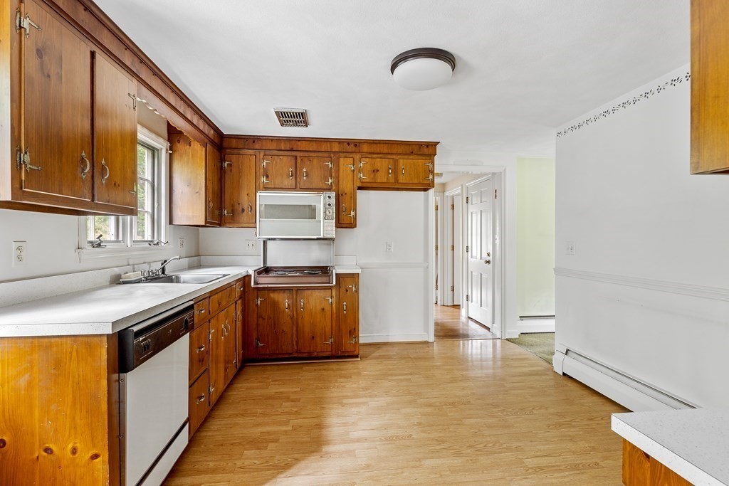 34 Simon Hill Road Norwell, MA 02061 - Photo 13 of 30 Gallery Image 13