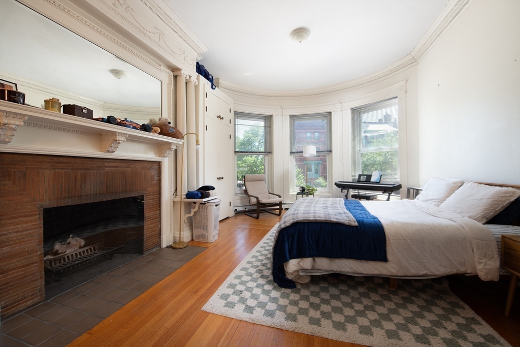 7 Bay State Road, Unit 2C Boston, MA 02215 - Photo 20 of 34
