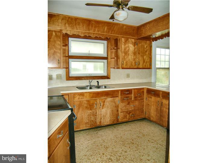 553 Portzer Road Quakertown, PA 18951 - Photo 8 of 16 Gallery Image 8