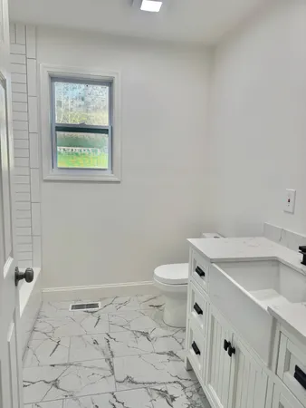 $259,900 | 101 Gordon Drive, Summerville, GA 30747