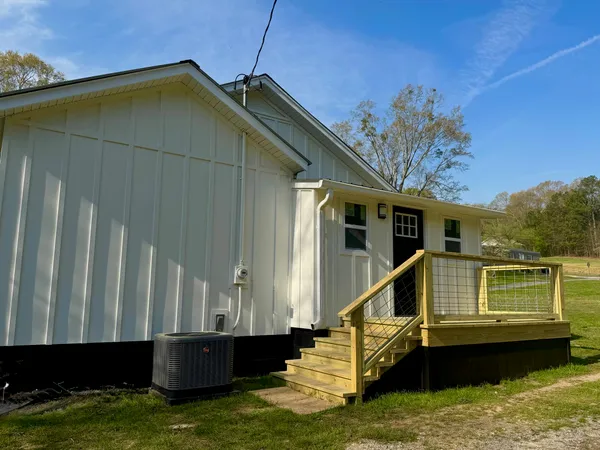 $259,900 | 101 Gordon Drive, Summerville, GA 30747