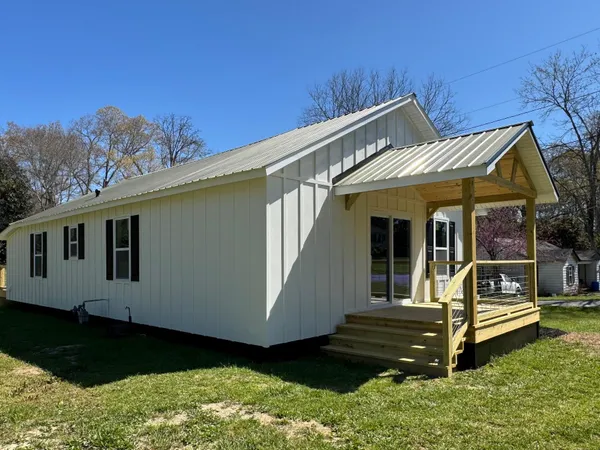 $259,900 | 101 Gordon Drive, Summerville, GA 30747