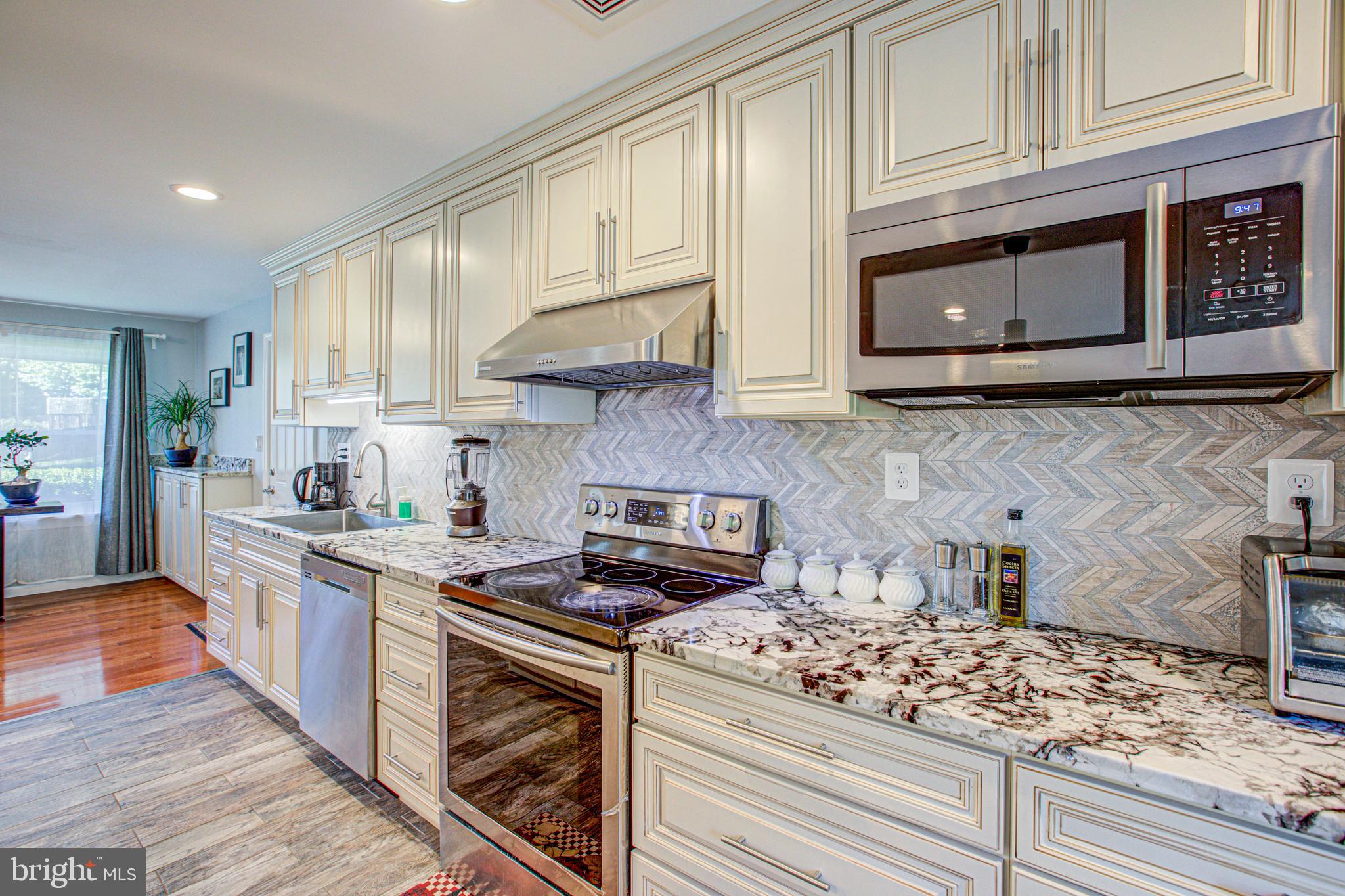 8000 Brompton Street Springfield, VA 22152 - Photo 20 of 81