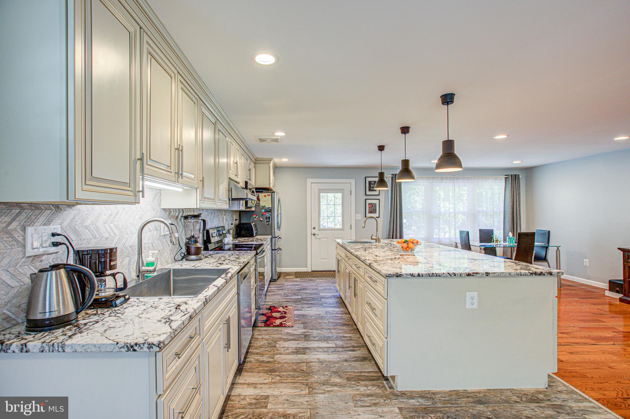 8000 Brompton Street Springfield, VA 22152 - Photo 10 of 81