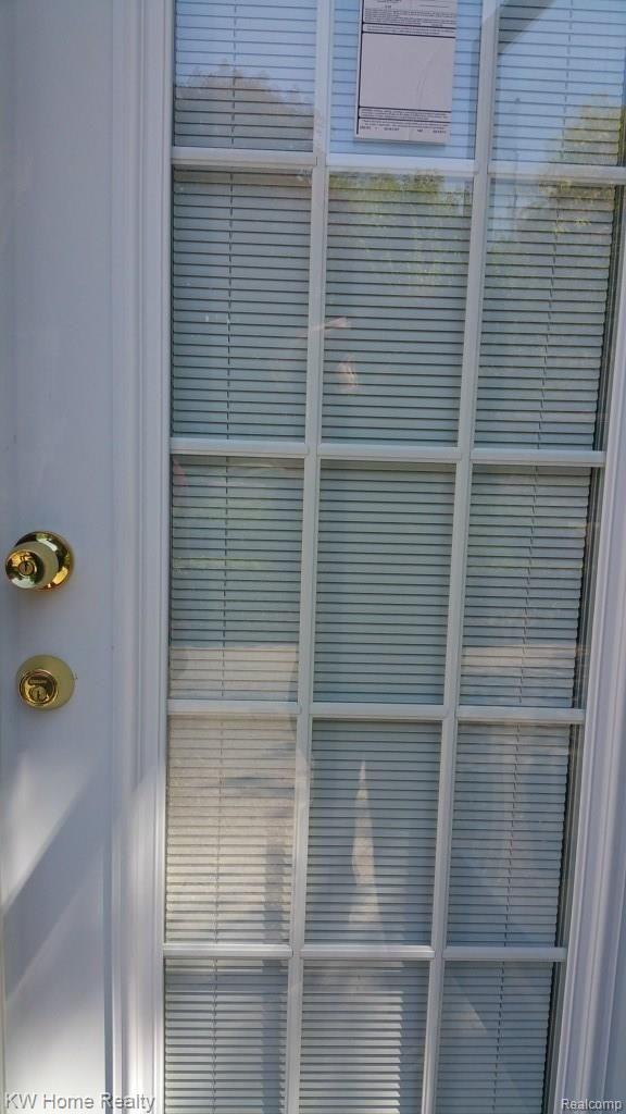 23530 Rockingham Street Southfield, MI 48033 - Photo 25 of 67 20150520_113333.jpg