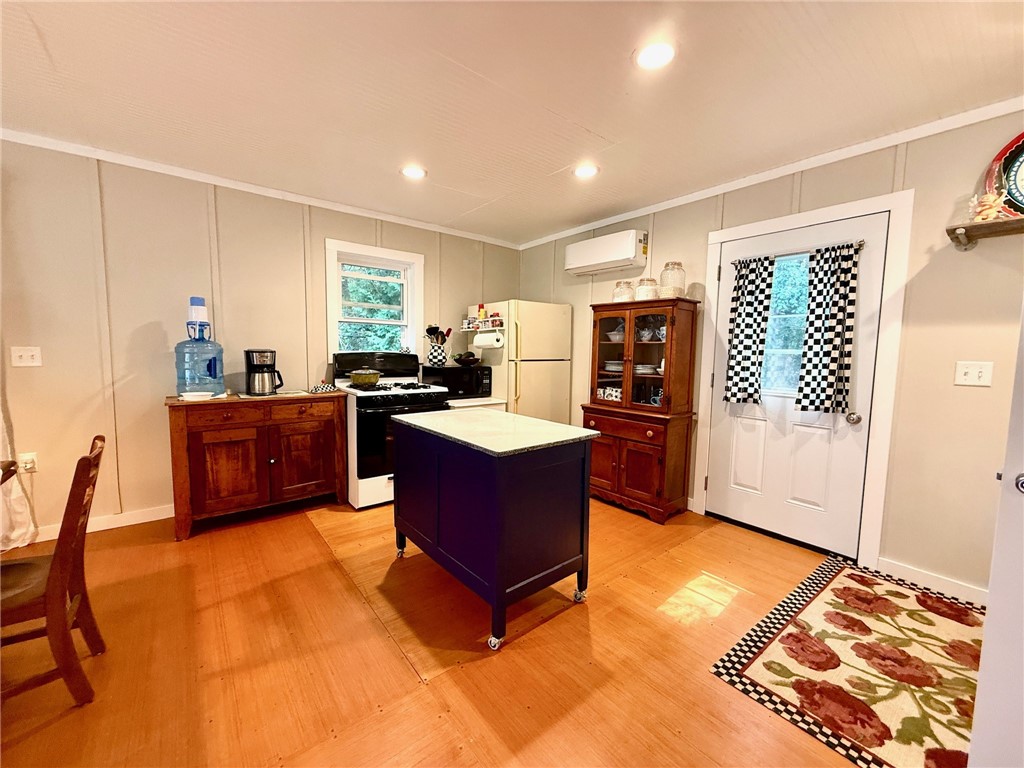 10682 Grandjean Lower Road Henderson, NY 13650 - Photo 11 of 48