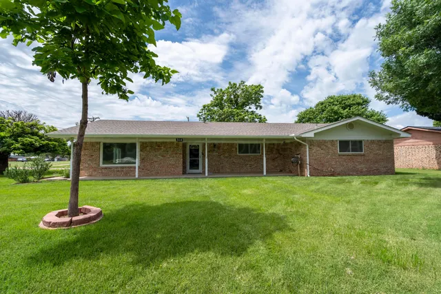 $295,000 | 314 Overland Trail, Fritch, TX 79036