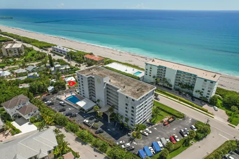 $995,000 | 911 Ocean Drive, Unit 506, Juno Beach, FL 33408