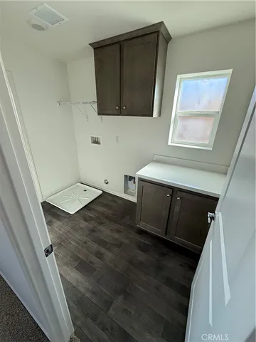 a view of washer and dryer