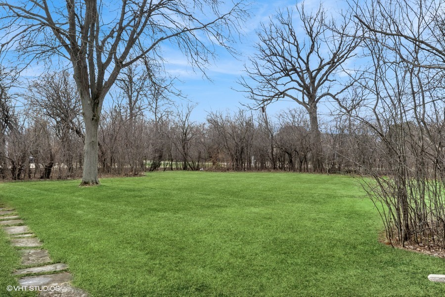 401 Lee Road Northbrook, IL 60062 - Photo 10 of 15 a view of grassy field with trees