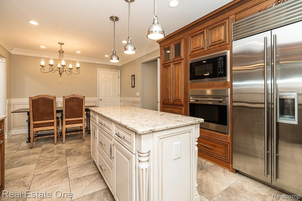 6595 Edith Court Troy, MI 48085 - Photo 19 of 59