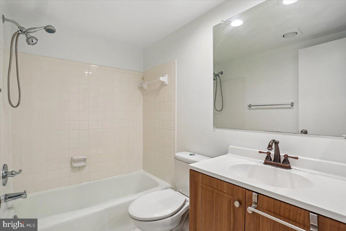 10020 Stedwick Road, Unit 102 Montgomery Village, MD 20886 - Photo 21 of 49 Gallery Image 21