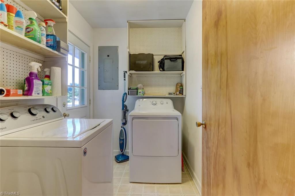 509 McCoy Road Reidsville, NC 27320 - Photo 11 of 25 Gallery Image 11