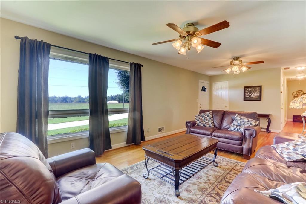 509 McCoy Road Reidsville, NC 27320 - Photo 5 of 25 Gallery Image 5