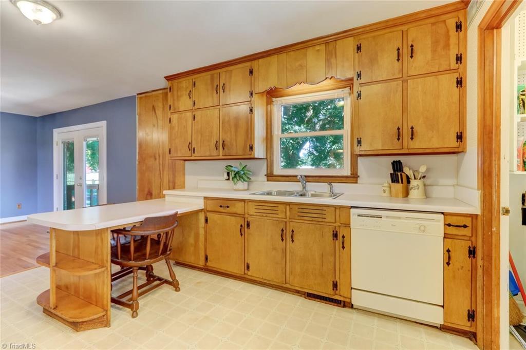 509 McCoy Road Reidsville, NC 27320 - Photo 9 of 25 Gallery Image 9