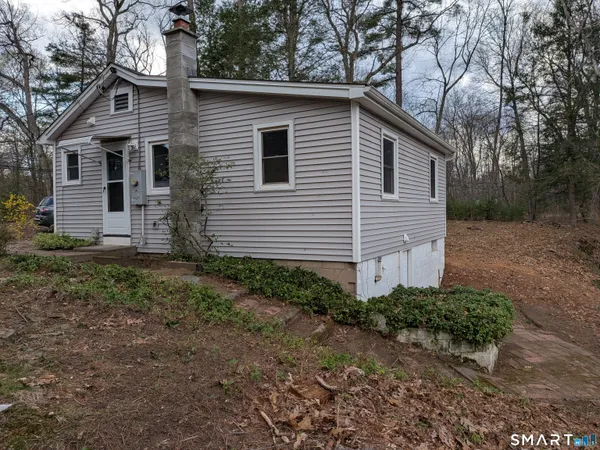 $2,800 | 414 Salmon Brook Street, Granby, CT 06035