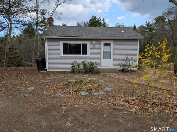 $2,800 | 414 Salmon Brook Street, Granby, CT 06035