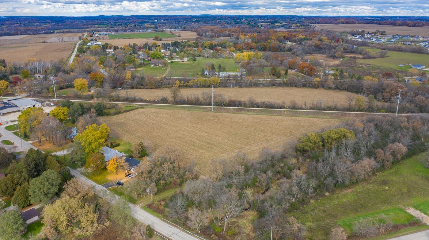 Lt1 Sleepy Hollow Road West Bend, WI 53090 - Photo 5 of 12 13