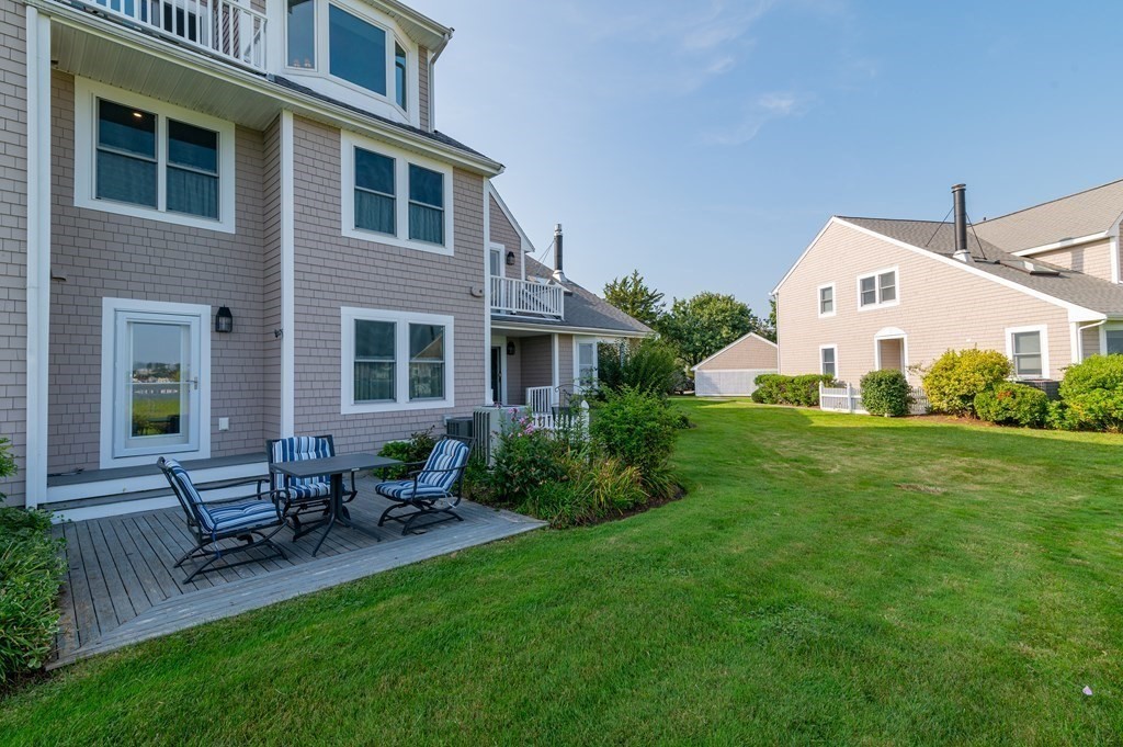 23 Harbourside Road, Unit 23 Quincy, MA 02171 - Photo 3 of 39 Gallery Image 3
