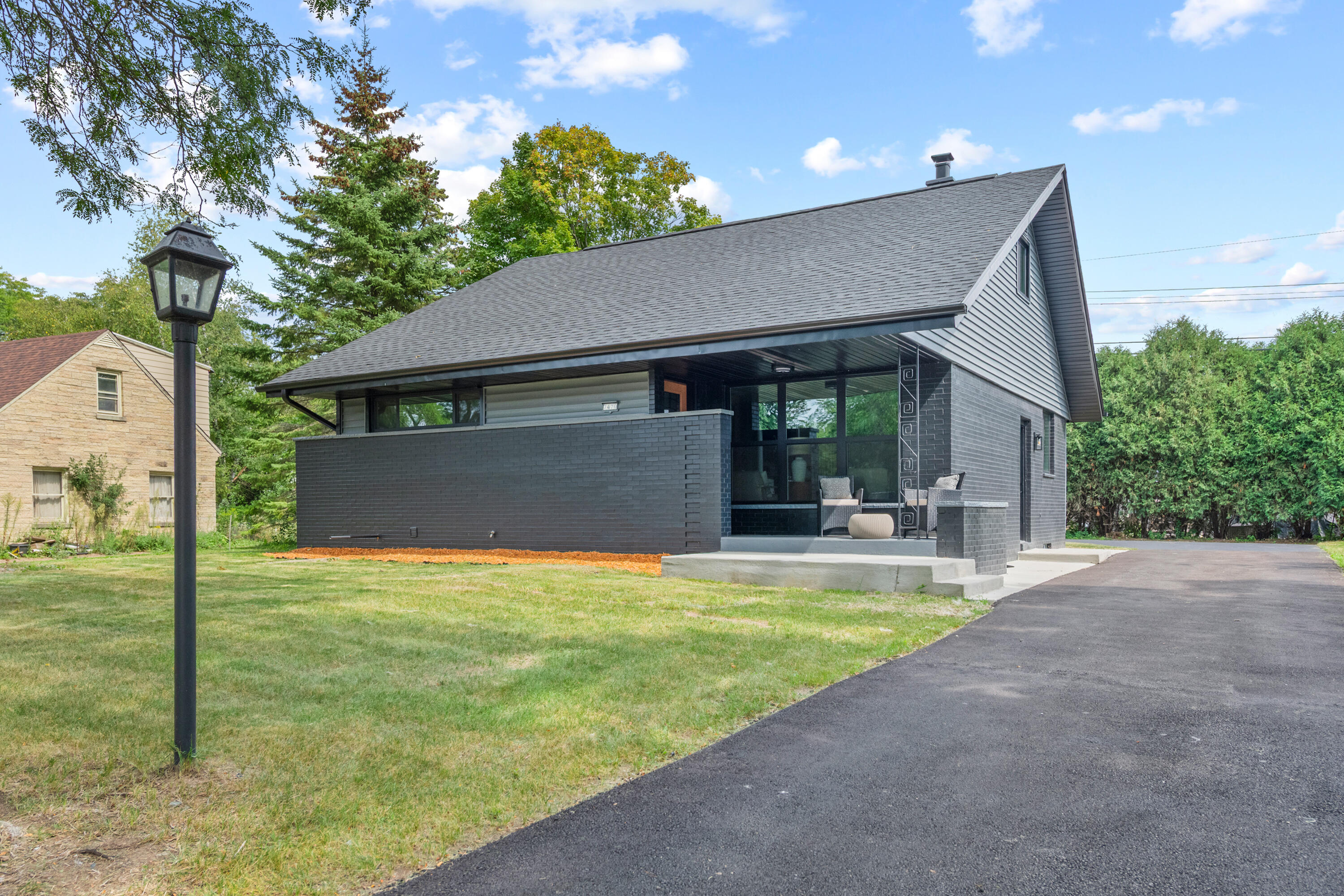 7470 North Navajo Road Fox Point, WI 53217 - Photo 1 of 53 Welcome!