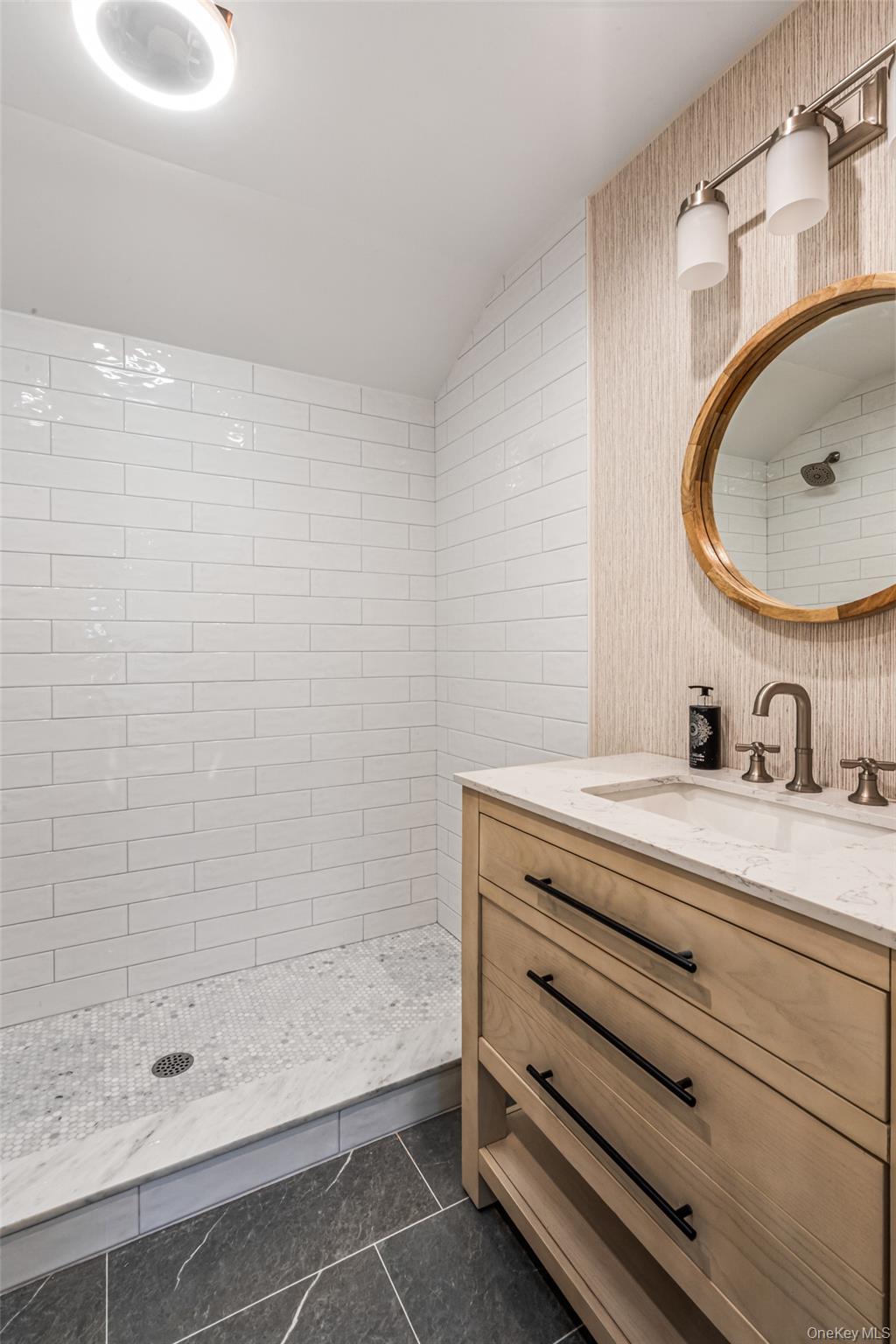 1 Marlin Road East Quogue, NY 11942 - Photo 12 of 27